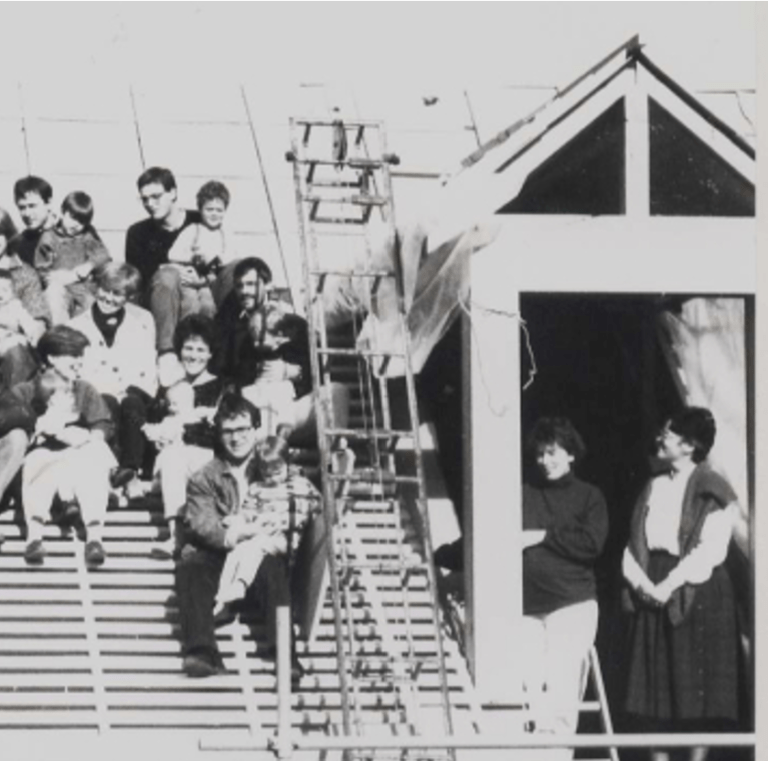 Am 11.April 1988 sind die Don Camillos in Montmirail eingezogen.